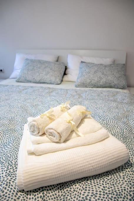 Dora Apartment Ni Buitenkant foto